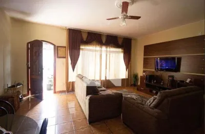 Casa com 3 quartos à venda na Rua Modesto de Sousa, Vila Jacuí, São Paulo