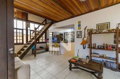 Casa / sobrado em condomínio para venda - vargem grande, 4 quartos,  300 m² - rio de janeiro
