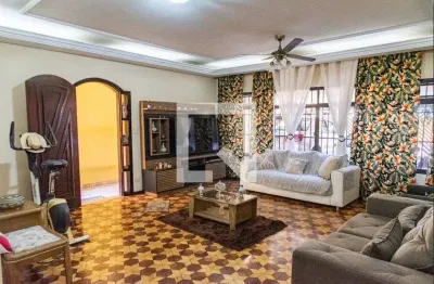 Casa com 5 quartos à venda na Rua Gama Cerqueira, Cambuci, São Paulo