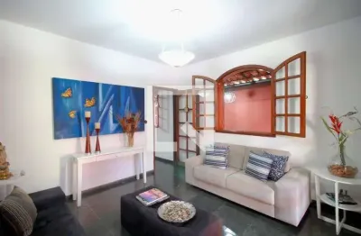 Casa para venda - betânia, 4 quartos,  226 m² - belo horizonte