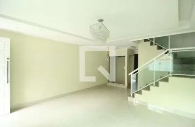 Casa / sobrado em condomínio para venda - taquara, 3 quartos,  200 m² - rio de janeiro