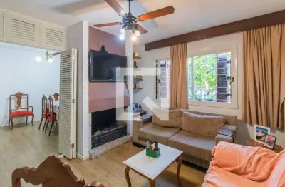 Casa para venda - teresópolis, 5 quartos,  129 m² - porto alegre