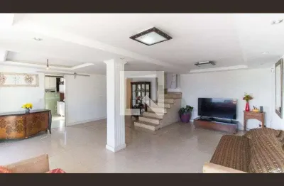 Casa para venda - piratininga, 5 quartos,  600 m² - niterói