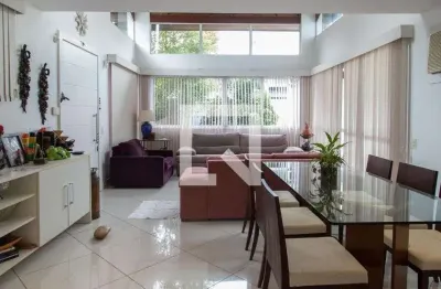 Casa / sobrado em condomínio para venda - vargem grande, 4 quartos,  240 m² - rio de janeiro