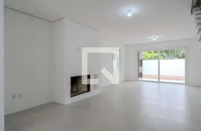 Casa com 3 quartos à venda na Rua Padre João Batista Reus, Tristeza, Porto Alegre