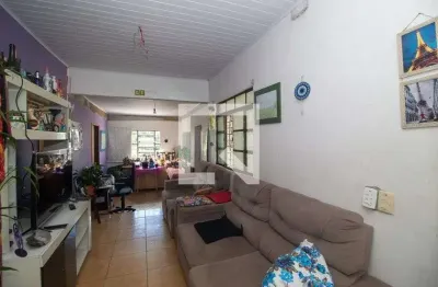 Casa com 2 quartos à venda na Rua Dona Ana, Partenon, Porto Alegre