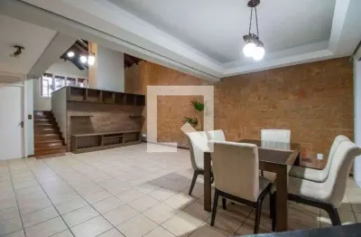 Casa para venda - centro, 4 quartos,  242 m² - canoas