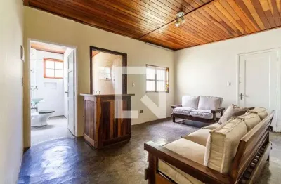 Casa com 2 quartos à venda na Rua Turi, Vila Madalena, São Paulo