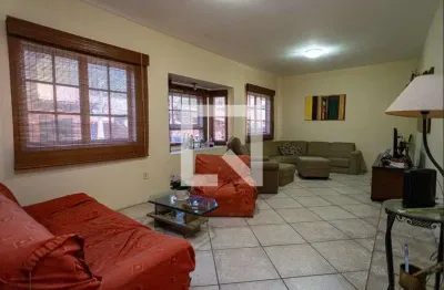 Casa para venda - serra grande, 4 quartos,  200 m² - niterói