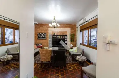 Casa para venda - menino deus, 3 quartos,  243 m² - porto alegre