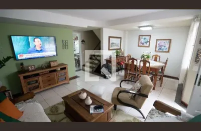 Casa / sobrado em condomínio para venda - camboinhas, 5 quartos,  205 m² - niterói