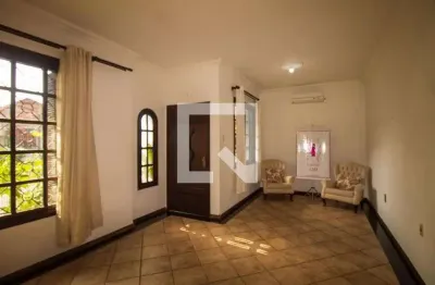 Casa para venda - medianeira, 3 quartos,  255 m² - porto alegre