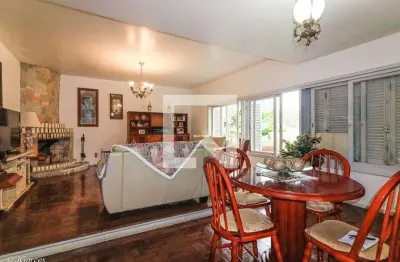 Casa com 4 quartos à venda na Rua Morano Calabro, Ipanema, Porto Alegre