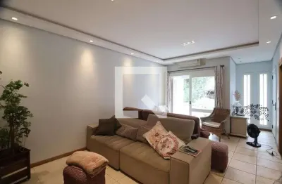 Casa para venda - centro, 3 quartos,  245 m² - canoas