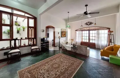 Casa para venda - piratininga, 5 quartos,  494 m² - niterói