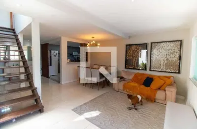 Casa para venda - serra grande, 3 quartos,  240 m² - niterói