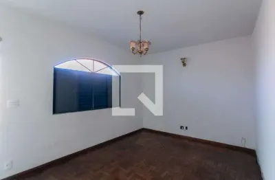 Casa para venda - santa mônica, 3 quartos,  250 m² - belo horizonte