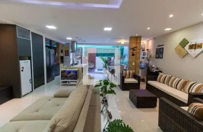 Casa para venda - camboinhas, 3 quartos,  200 m² - niterói