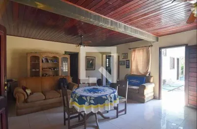 Casa para venda - camboinhas, 4 quartos,  450 m² - niterói