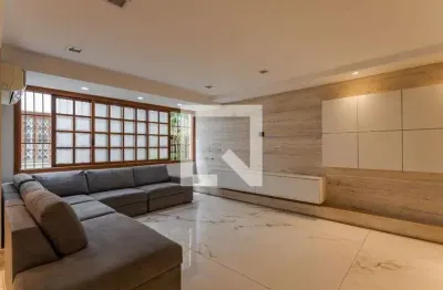 Casa / sobrado em condomínio para venda - três figueiras, 3 quartos,  271 m² - porto alegre