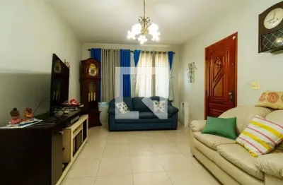 Casa com 3 quartos à venda na Rua Itamonte, Vila Ede, São Paulo