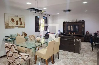 Casa para venda - santa rosa , 3 quartos,  198 m² - niterói