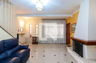 Casa com 4 quartos à venda na Rua Quedas, Água Fria, São Paulo