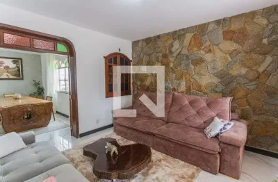 Casa para venda - santa tereza, 4 quartos,  300 m² - belo horizonte