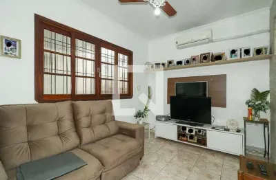 Casa para venda - sarandi, 3 quartos,  150 m² - porto alegre