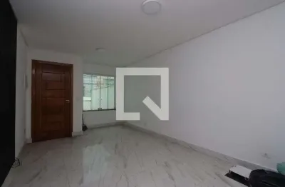 Casa com 2 quartos à venda na Rua Três Pedras, Vila Alpina, São Paulo
