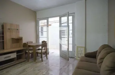 Apartamento para venda - centro histórico, 2 quartos,  100 m² - porto alegre