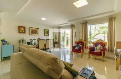 Casa / sobrado em condomínio para venda - vargem pequena, 3 quartos,  250 m² - rio de janeiro
