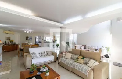 Casa / sobrado em condomínio para venda - vila nova, 3 quartos,  400 m² - porto alegre