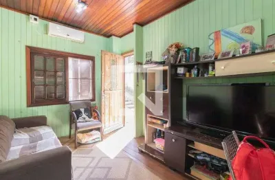 Casa para venda - cristal , 2 quartos,  120 m² - porto alegre