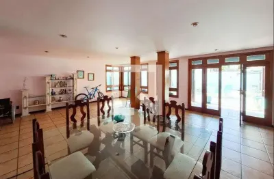 Casa para venda - camboinhas, 5 quartos,  498 m² - niterói