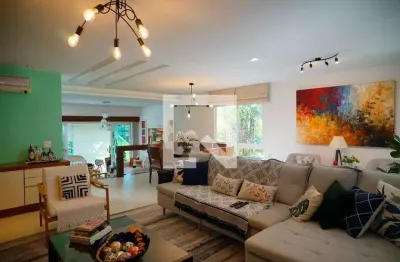 Casa / sobrado em condomínio para venda - piratininga, 4 quartos,  315 m² - niterói