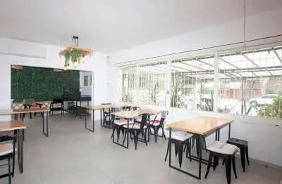 Casa com 3 quartos à venda na Rua Casemiro de Abreu, Bela Vista, Porto Alegre