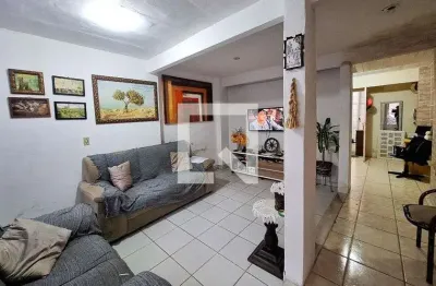 Casa para venda - piratininga, 2 quartos,  80 m² - niterói