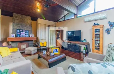 Casa para venda - ipanema, 6 quartos,  910 m² - porto alegre