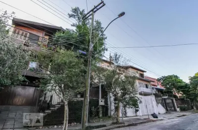 Casa com 3 quartos à venda na Rua Senador Annibal Di Primio Beck, Boa Vista, Porto Alegre