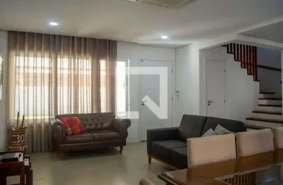 Casa / sobrado em condomínio para venda - vila assunção , 3 quartos,  306 m² - porto alegre