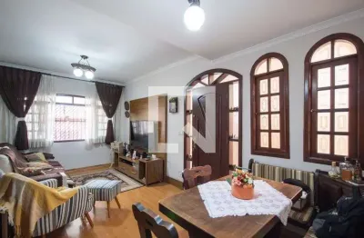 Casa com 3 quartos à venda na Rua Paschoal Rosa, Bela Vista, Osasco