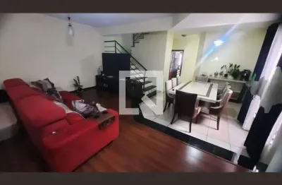 Casa com 3 quartos à venda na Rua Caxambu, Vila Carrão, São Paulo
