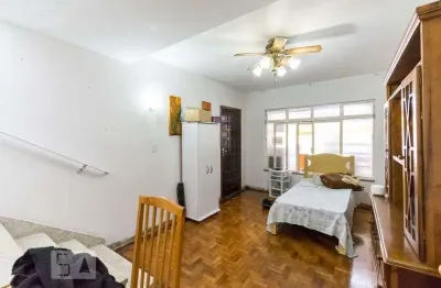 Casa com 2 quartos à venda na Rua Murutinga, Jabaquara, São Paulo