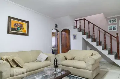 Casa com 3 quartos à venda na Avenida Santa Bárbara, Vila Fátima, Guarulhos