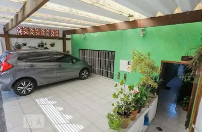 Casa com 2 quartos à venda na Rua Cláudio Rossi, Cambuci, São Paulo