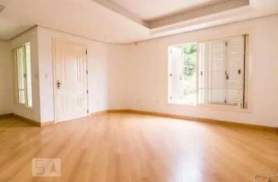 Casa para venda - medianeira, 3 quartos,  250 m² - porto alegre