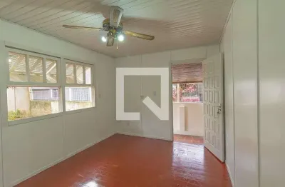 Casa para Venda - Nossa Sra das Graças, 3 Quartos,  70 m² - Canoas