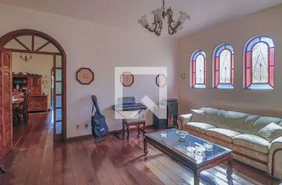 Casa para venda - cachoeirinha, 6 quartos,  360 m² - belo horizonte