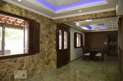 Casa para venda - pechincha, 3 quartos,  900 m² - rio de janeiro
